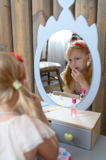 Princess Beauty Table and Chair with Mirror - Crown